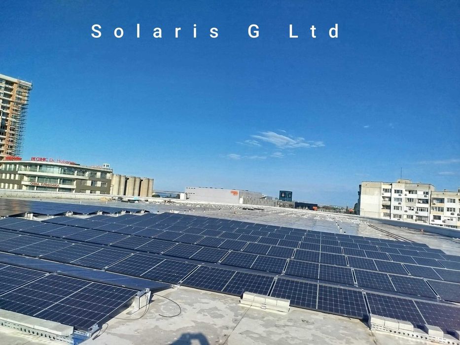 Екип - електротехник и монтажници за Фотоволтаични системи