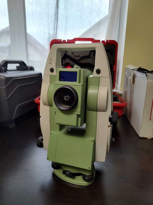 Statie totala Leica TCRA1203+