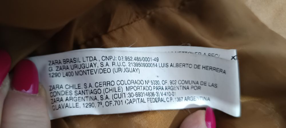 Jachetă scurtă din piele naturală Zara Basic – mărime M