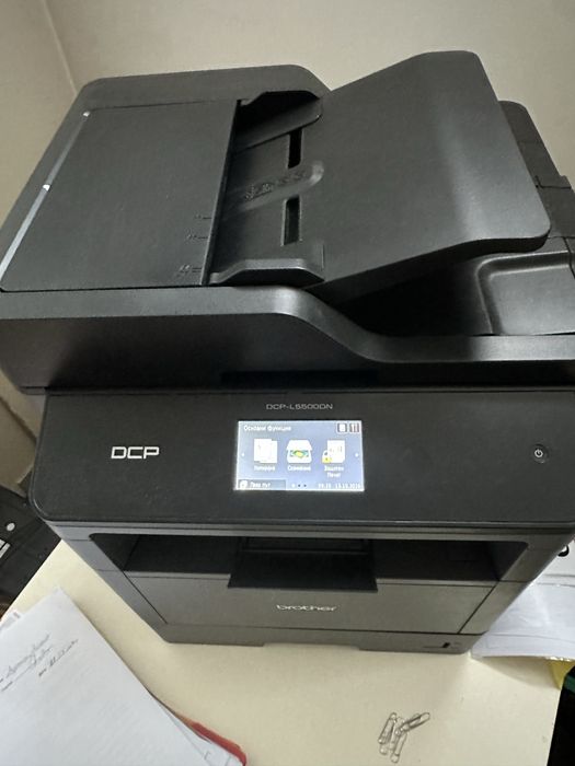 Продавам Brother DCP-L5500DN – мултифункционален лазерен принтер