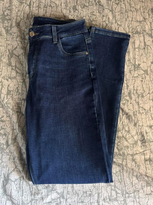 Дамски дънки.