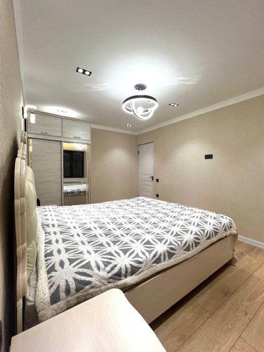 Улица Гейдара Алиева Транспортный университет Продается 4х ком 65м2