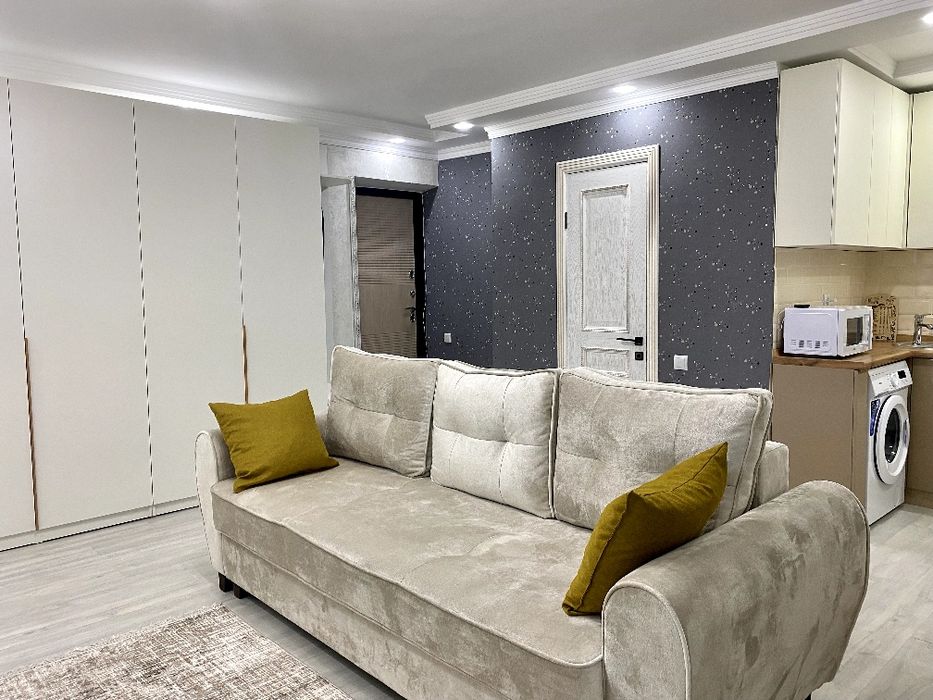 Люкс. Район Ломова - 1Мая