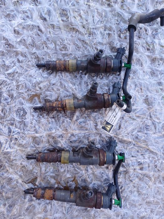 4 броя дюзи за пежо 207 2011 година