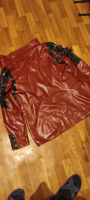 куртка полиэстер красная