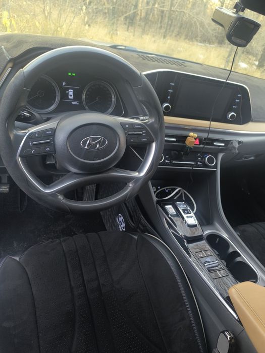 Продам  на хюндай соната