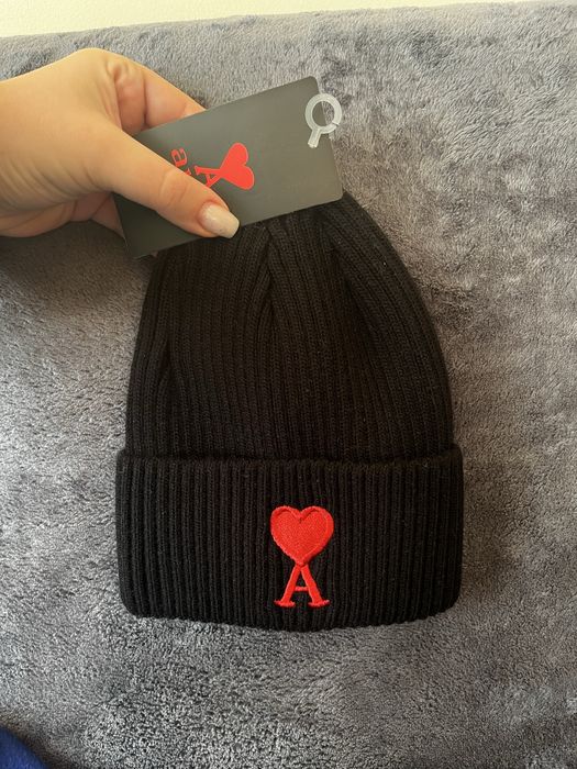 Зимна шапка Ami, alo