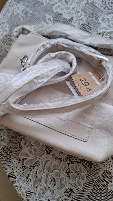 Нова Дамска чанта -25€