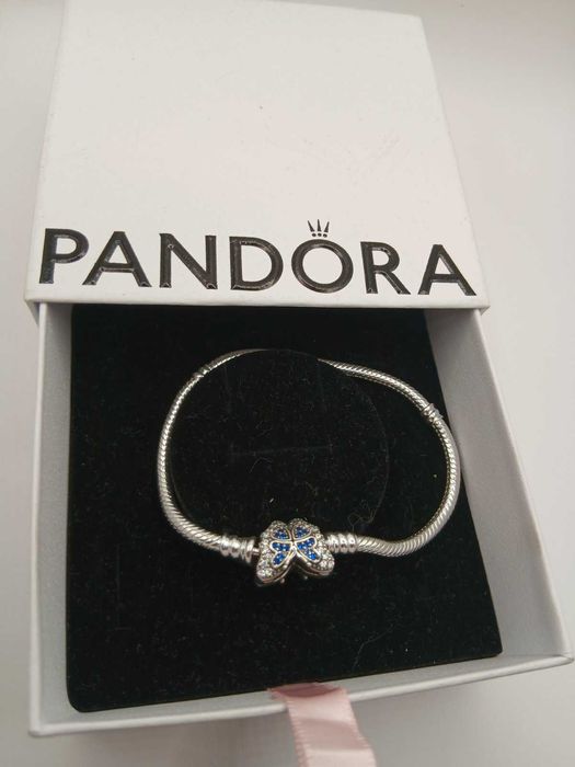 Сребърни гривни Pandora