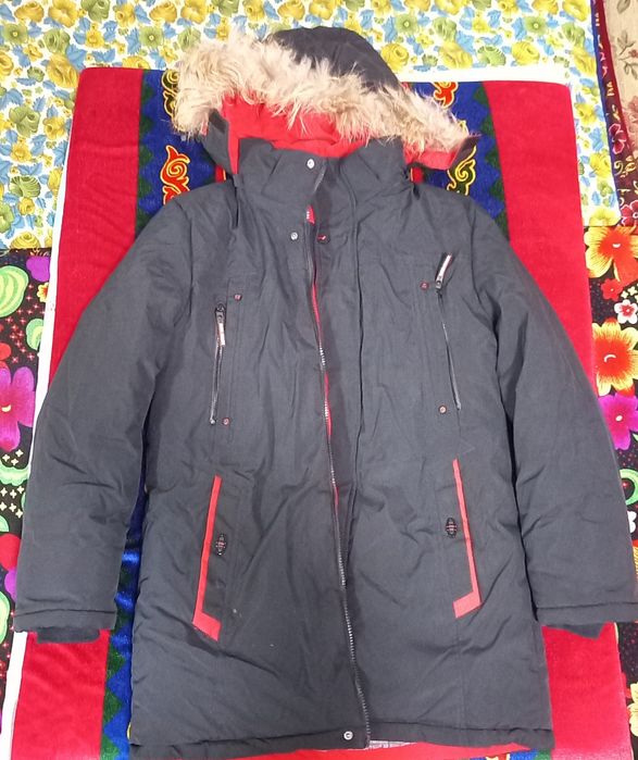 Зимняя теплая куртка