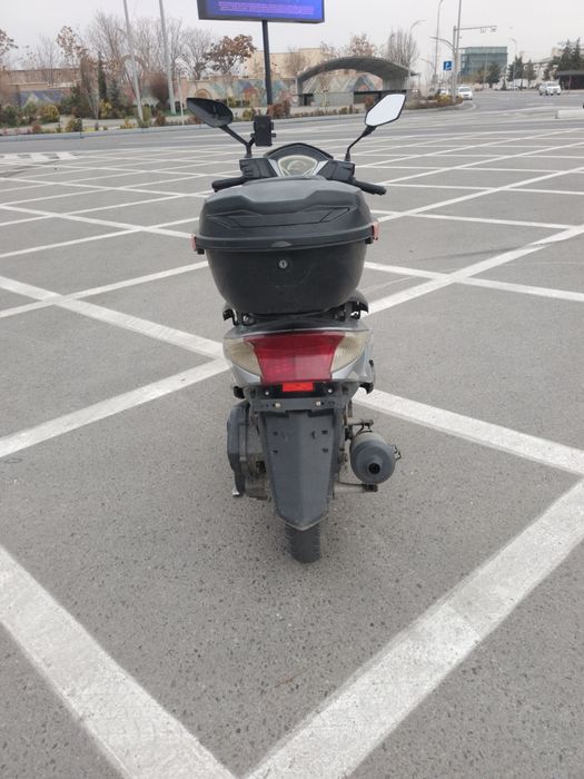 Skutir sotiladi srochna