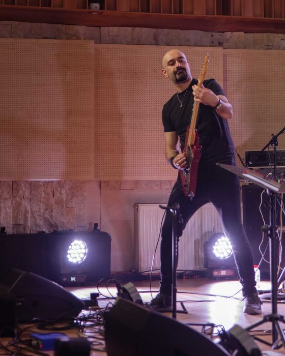 Meditatii chitara - Bucuresti sau online