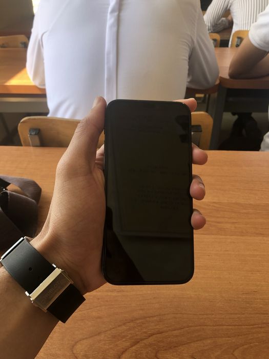 Iphone 12 pro amerika region srochna sotiladi