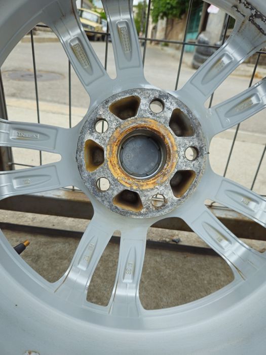 Джанти Dezent 17цола , 5х112 , 7j , et38 , 215/60/17 Vw Audi  Skoda