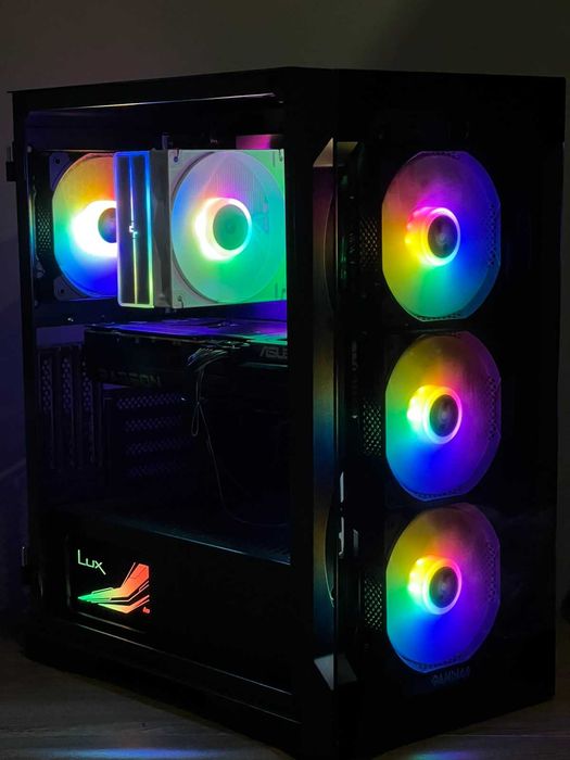 Компютър - /Asrock B650/Ryzen 7 7700/RX 9070 16GB/32GB 6400MHx/1TB nV/