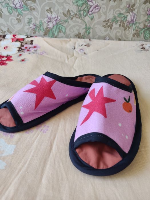 Домашние тапочки матерчатые