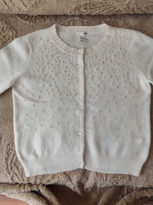 НОВА H&M елегантна , фина, бяла дамска жилетка