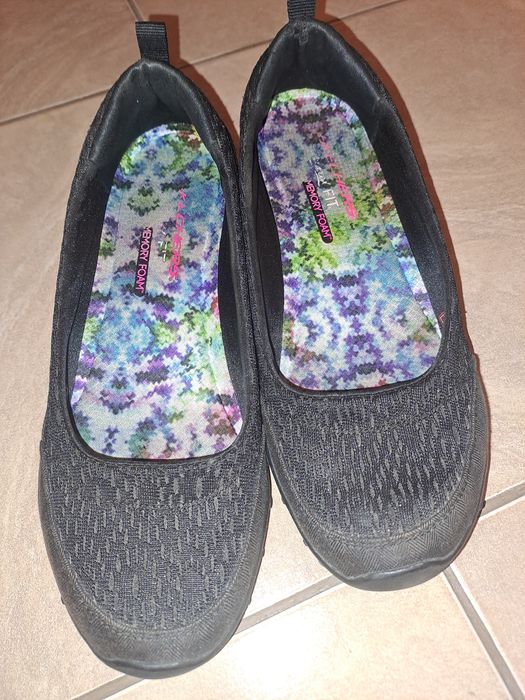 Skechers pantofi/ tenisi 37