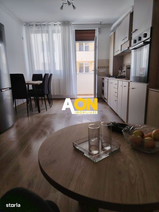 Apartament în Bloc Nou, Loc de Parcare, Prima Închiriere