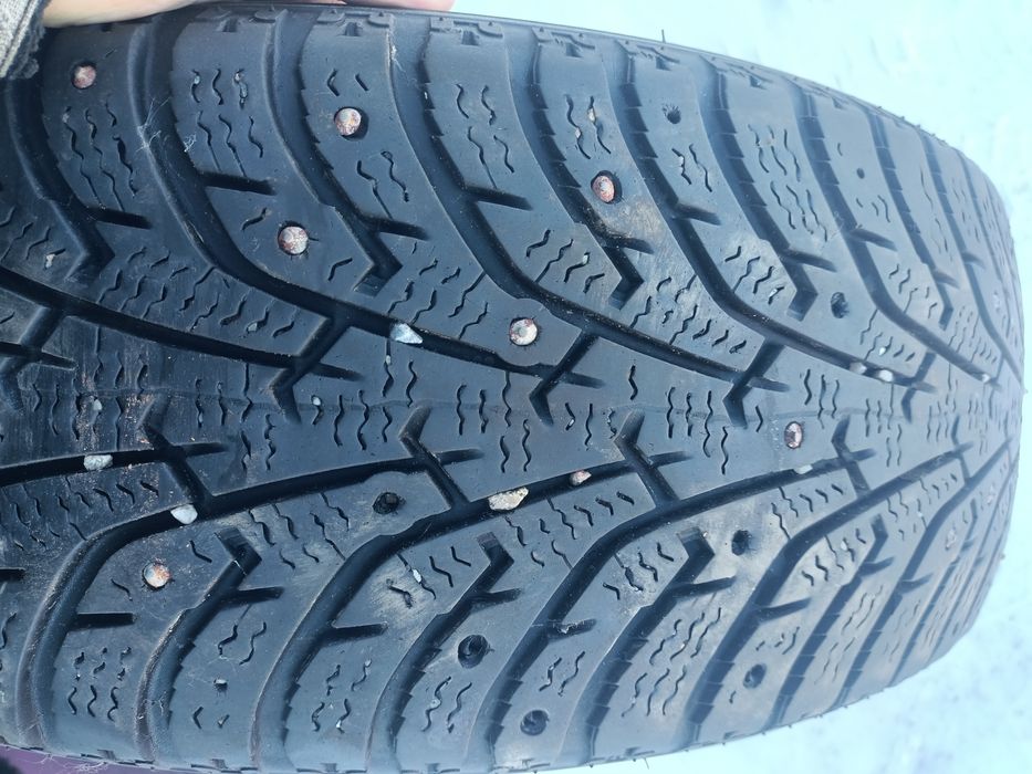 Продам зимнию резину