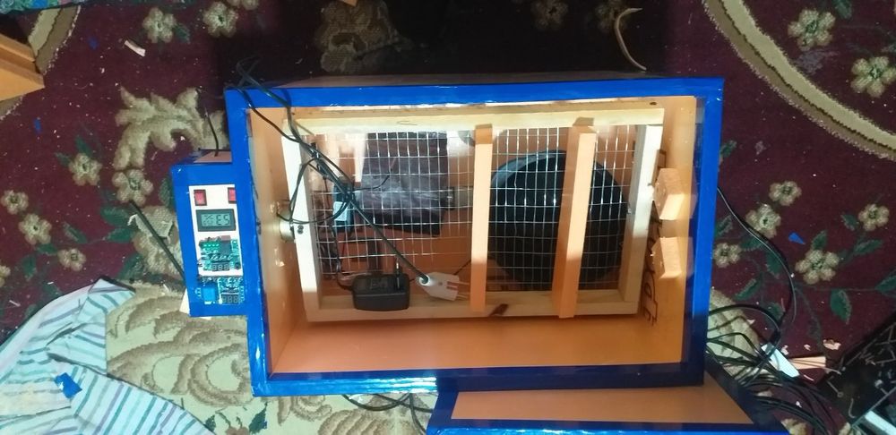 Inkubator  inkubatir инкубатор 32 talik