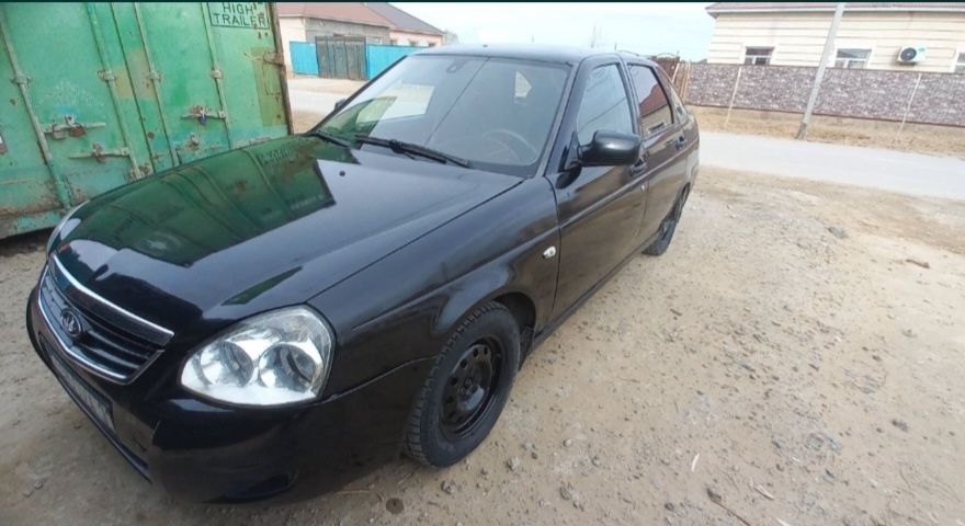 Ваз Лада Приора...