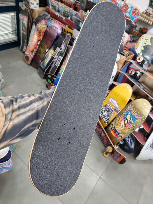 Готов скейтборд Antihero 8.0