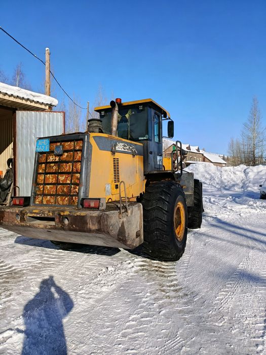 Продам погрузчик 3куба