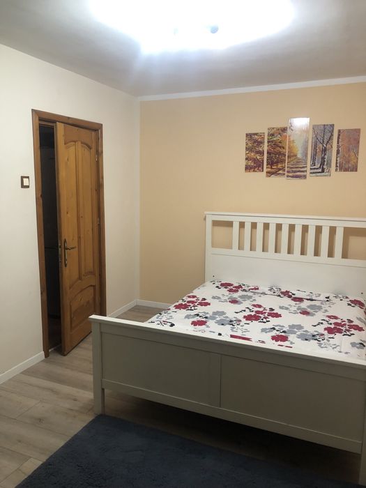 Inchiriez apartament