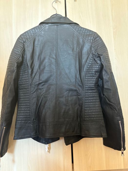 Дамско кожено яке - НОВО