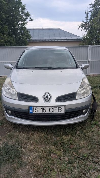 Vând Renault Clio 3