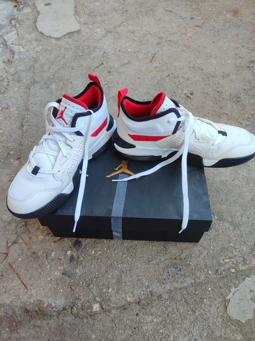 Nike Jordan обувки