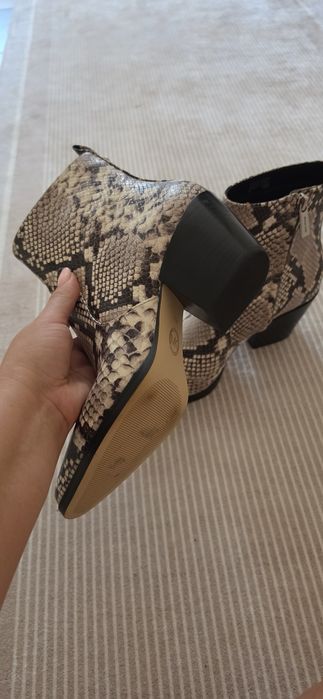 Ciocate piele Michael Kors