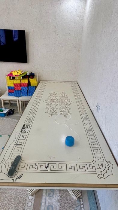 Продам;  СТОЛ  280×100