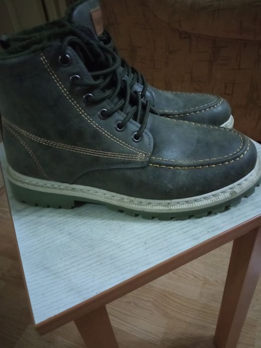 Мужские  демисезонные ботинки