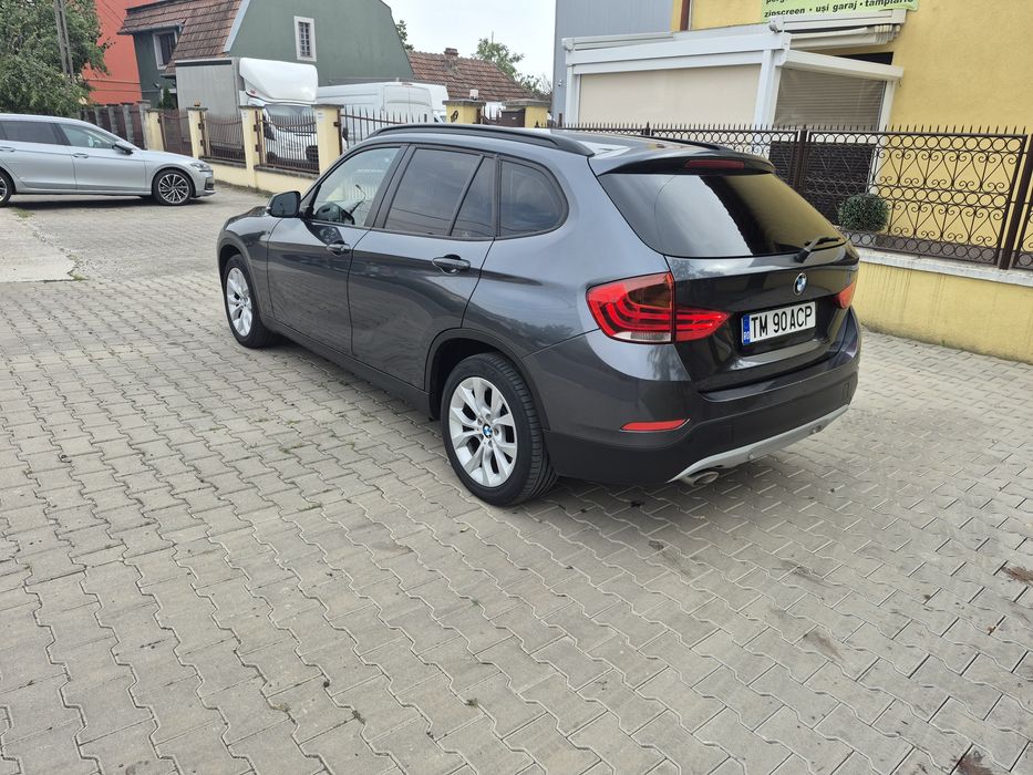BMW X1 2013 — imagine 4
