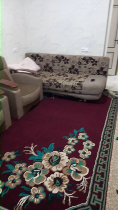 Куйлук 1массивда 1хонали новостройка квартира ижарага берилади