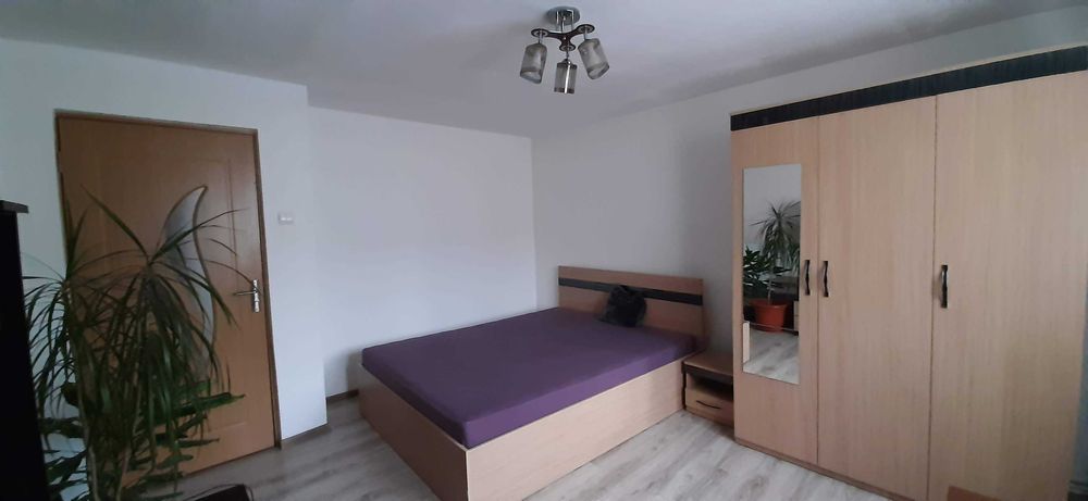 Garsonieră de închiriat – Giurgiu | Centrală proprie | Aer condiționat