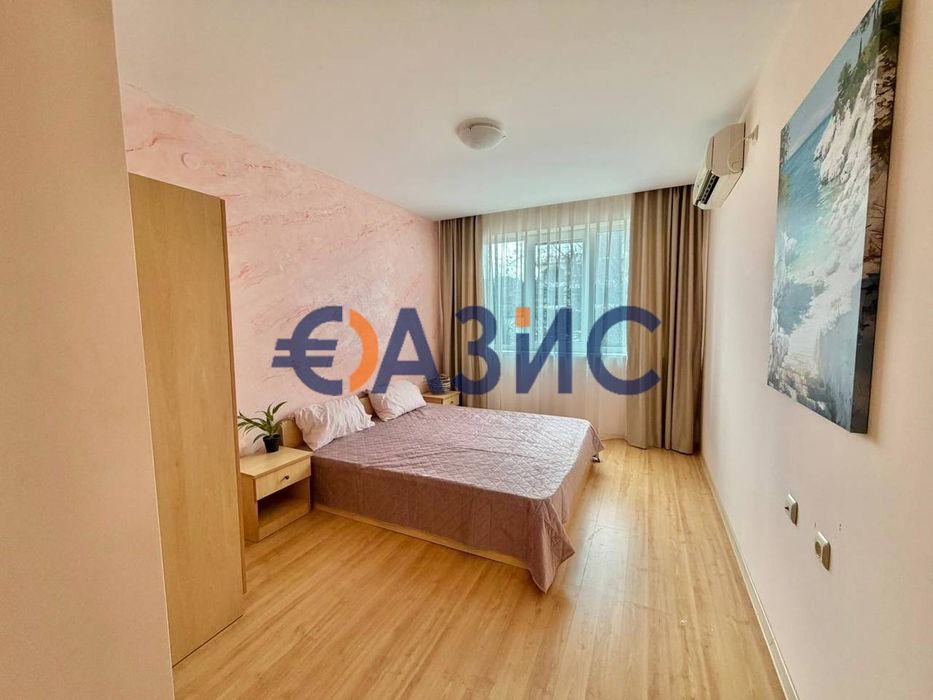 Продава се Тристаен апартамент в к.к. Слънчев бряг - 76 кв.м за 594 €/кв.м - Снимка #4