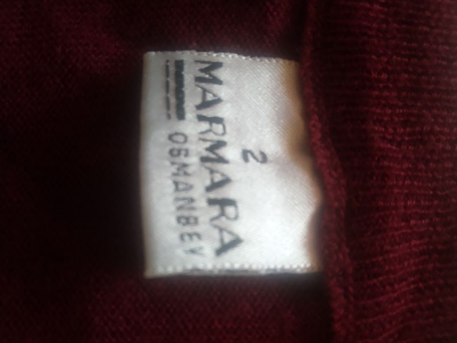 Продаются взрослые безрукавки