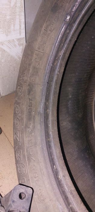Продам шины 195/65/15 , 3 шт