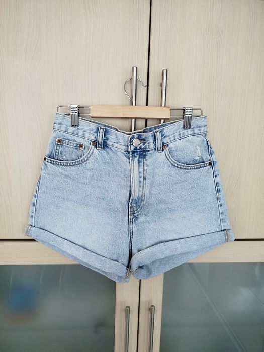 Разпродавам: 2 чифта нови къси дънкови панталонки Pull&Bear,  36, S (2 цвята)