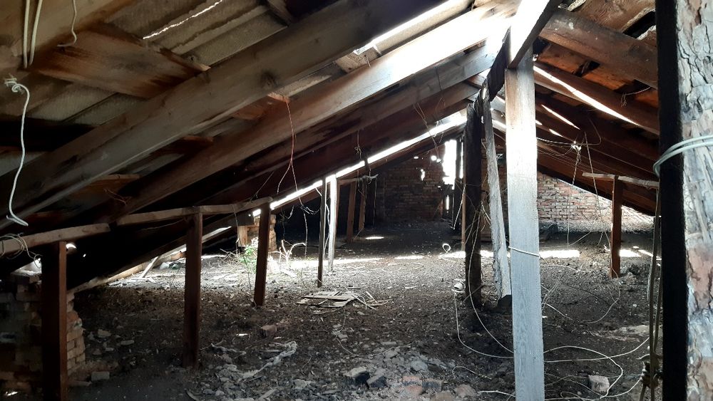 Продам Старый здания