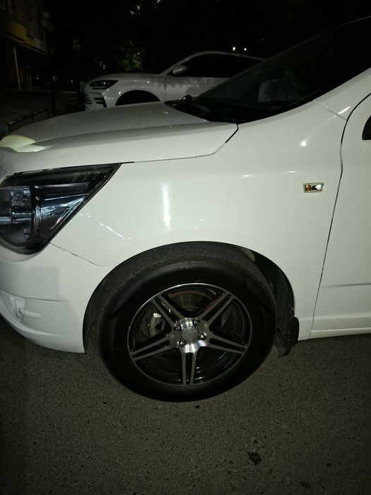 Sotiladi obmenga ham gaplashamz