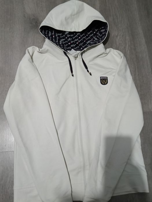 Вещи для девушек...