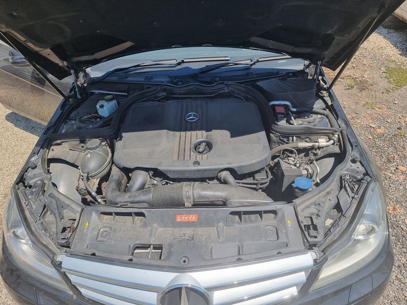 Mercedes C220 AMG coupe W204 на части