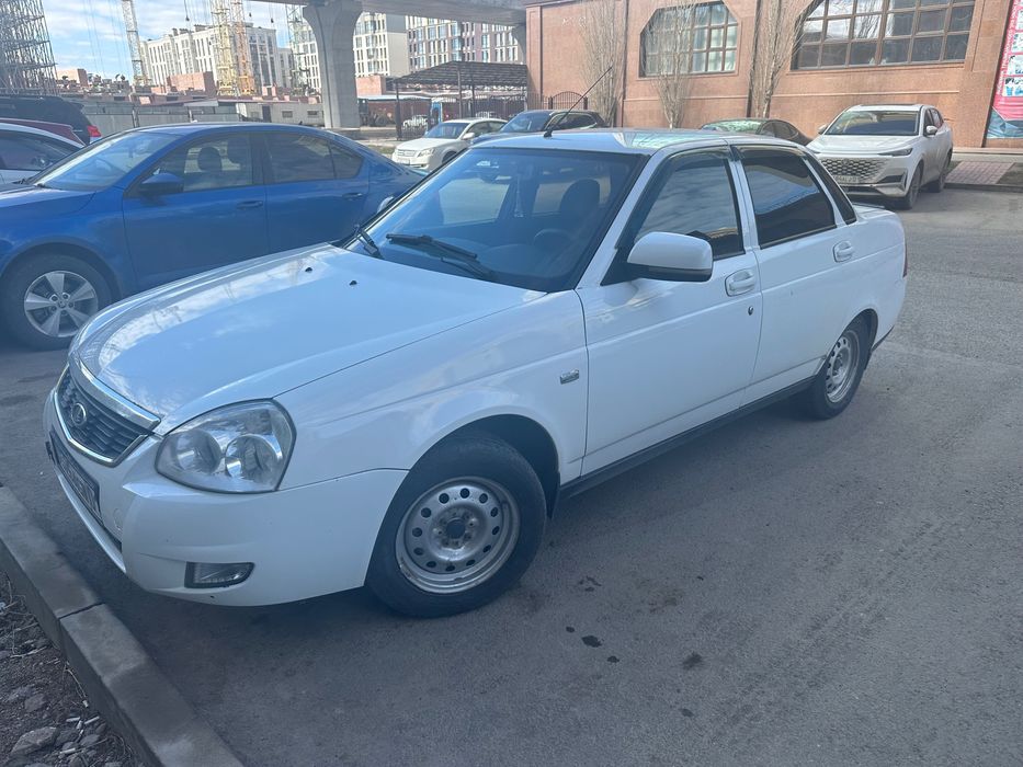 Сдам в аренду авто Приора  8000