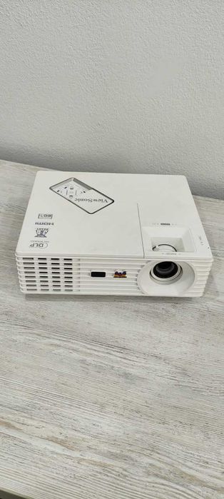 Акция Аренда проектор+экран 2в1 Прокат проектор