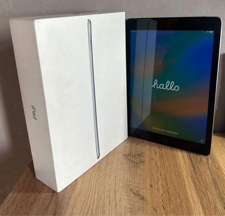Продам IPAD в отличном состоянии.