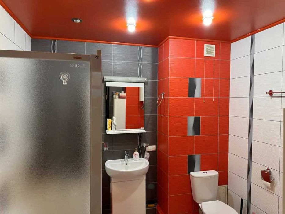 Дава се под наем Двустаен апартамент в София, Център - 55 кв.м за 331.5 € - Снимка #2